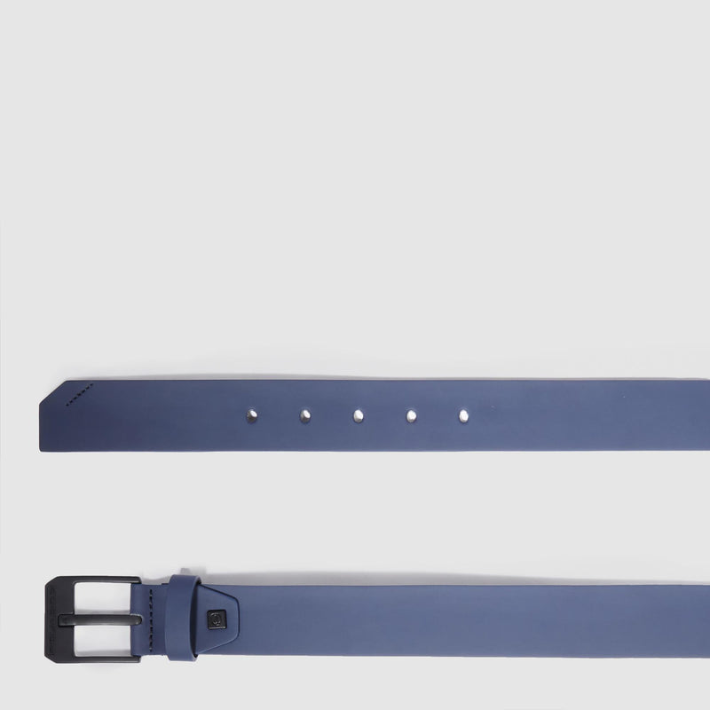 Men’s belt with prong buckle