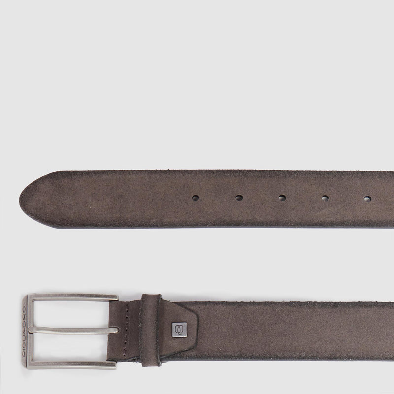 Men’s leather belt with prong buckle