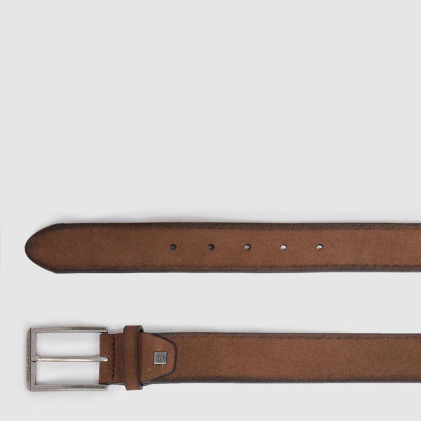 Men’s leather belt with prong buckle