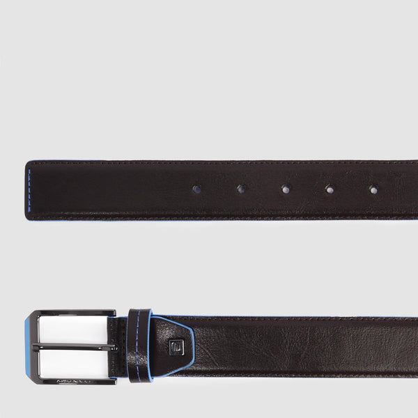 Men’s leather belt with prong buckle