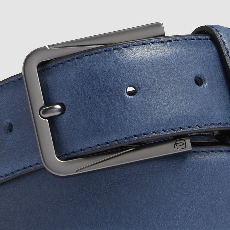 Italian-Made Men's Leather Belt with Prong Buckle