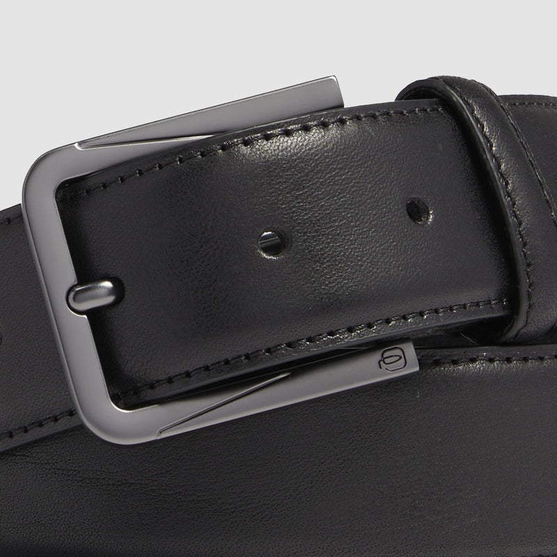Italian-Made Men's Leather Belt with Prong Buckle