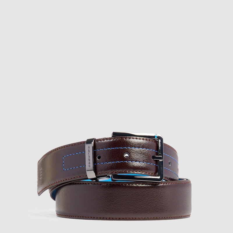 Men’s leather belt with prong buckle