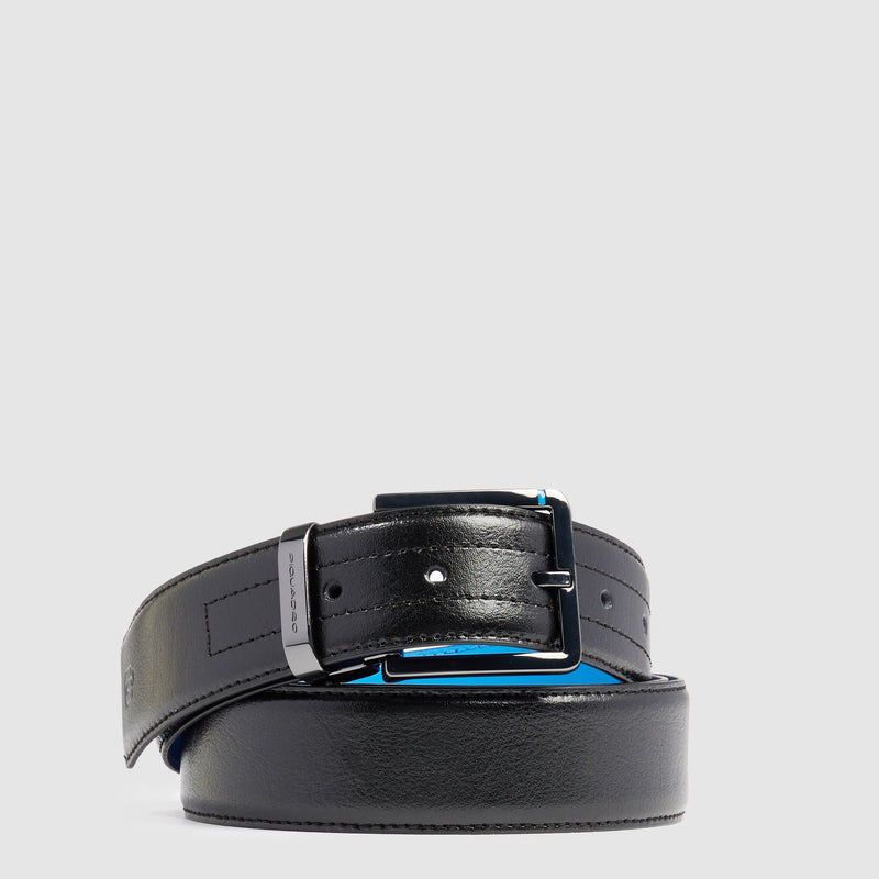 Men’s leather belt with prong buckle