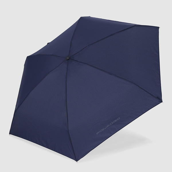 Pocket umbrella with case