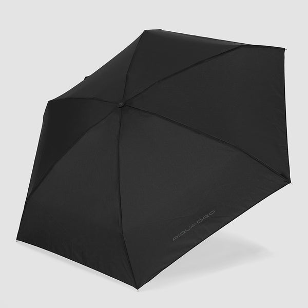 Pocket umbrella with case