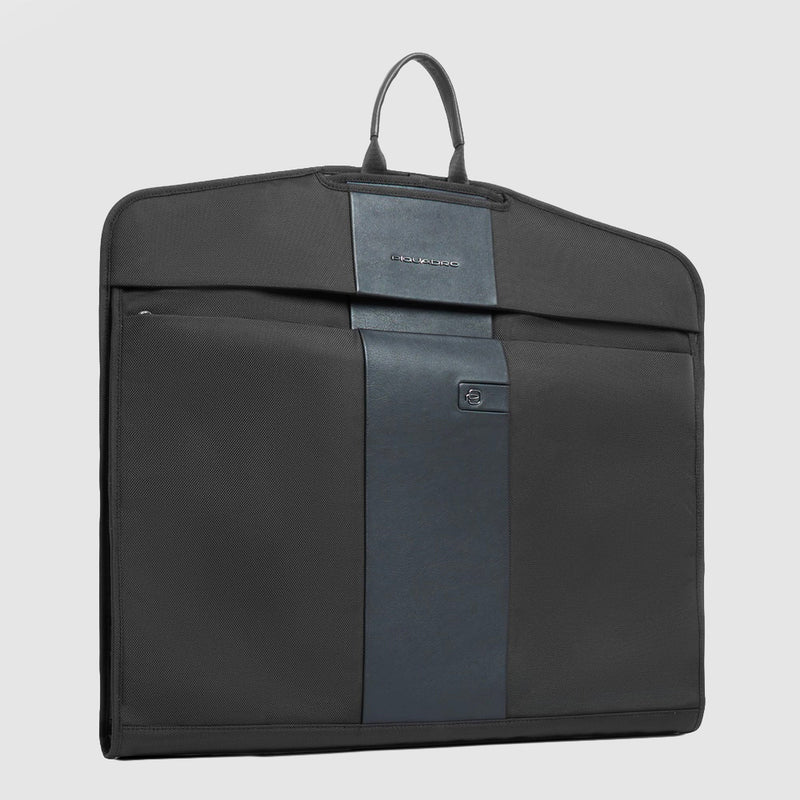 Una borsa porta abiti da viaggio? E' indispensabile e non potrai farne a meno Una borsa porta abiti da viaggio? E' indispensabile e non potrai farne a meno