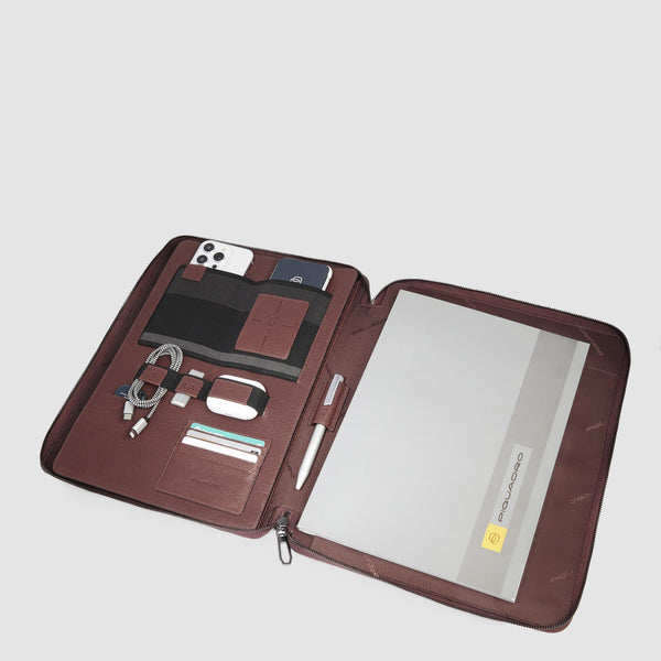 Notepad holder with iPad®Pro 12,9" compartment