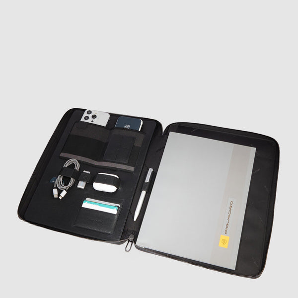 Notepad holder with iPad®Pro 12,9" compartment