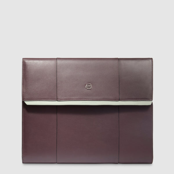 Notepad holder with iPad®Pro 12,9" compartment