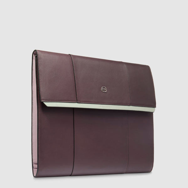 Notepad holder with iPad®Pro 12,9" compartment