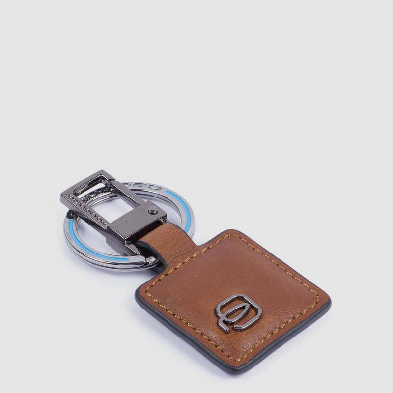 Keychain with carabiner