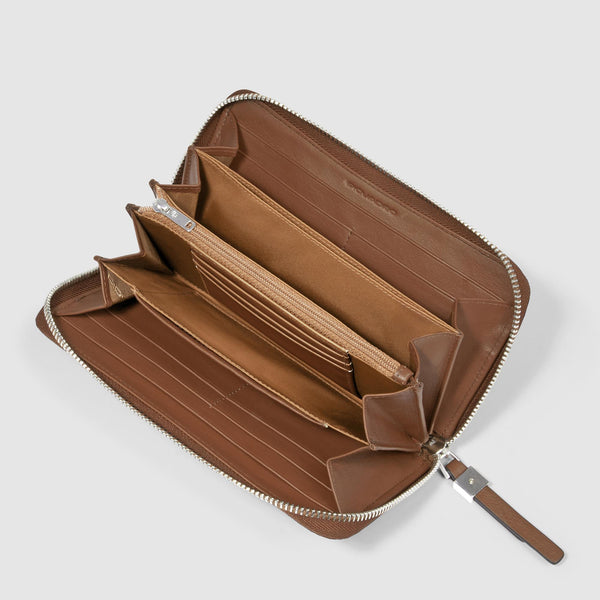 Zip-around women’s wallet with four dividers
