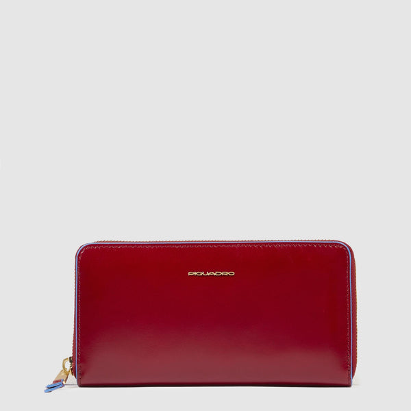 Zip-around women’s wallet