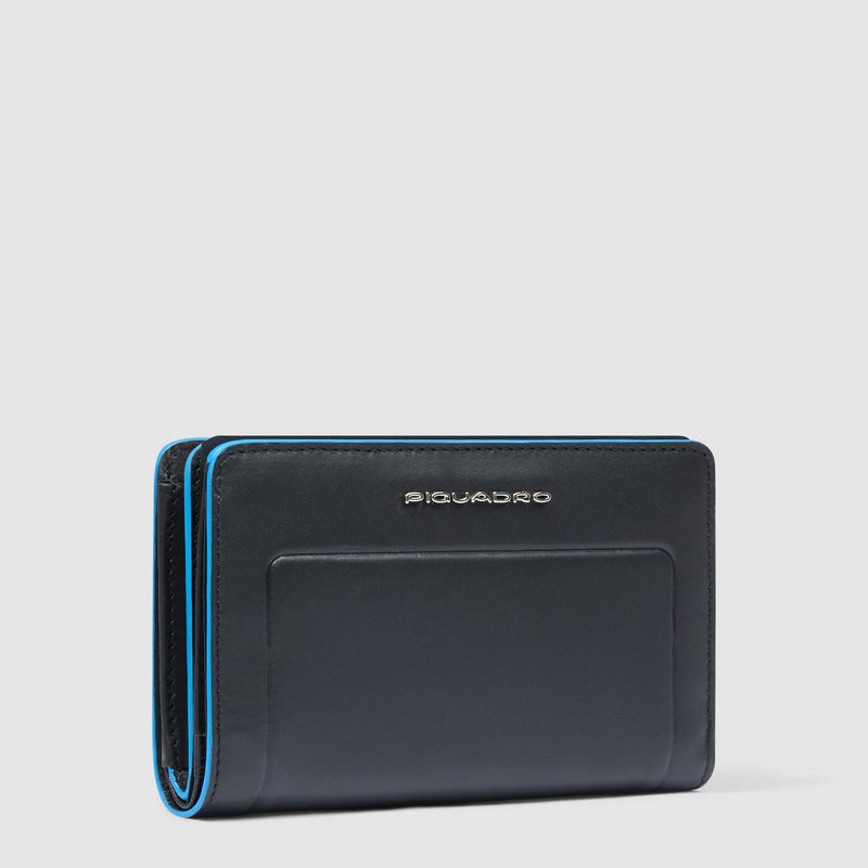 Women’s bifold wallet