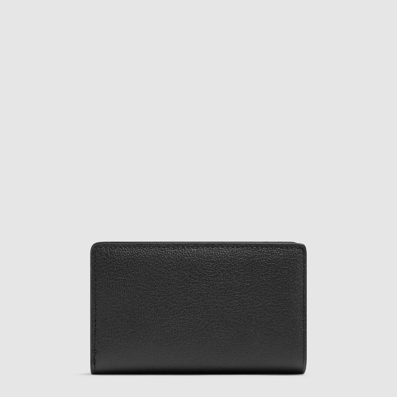 Women’s bifold wallet