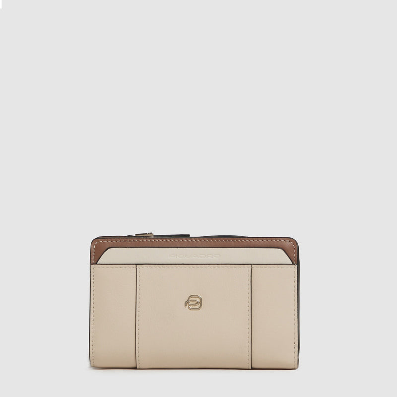 Women’s bifold wallet