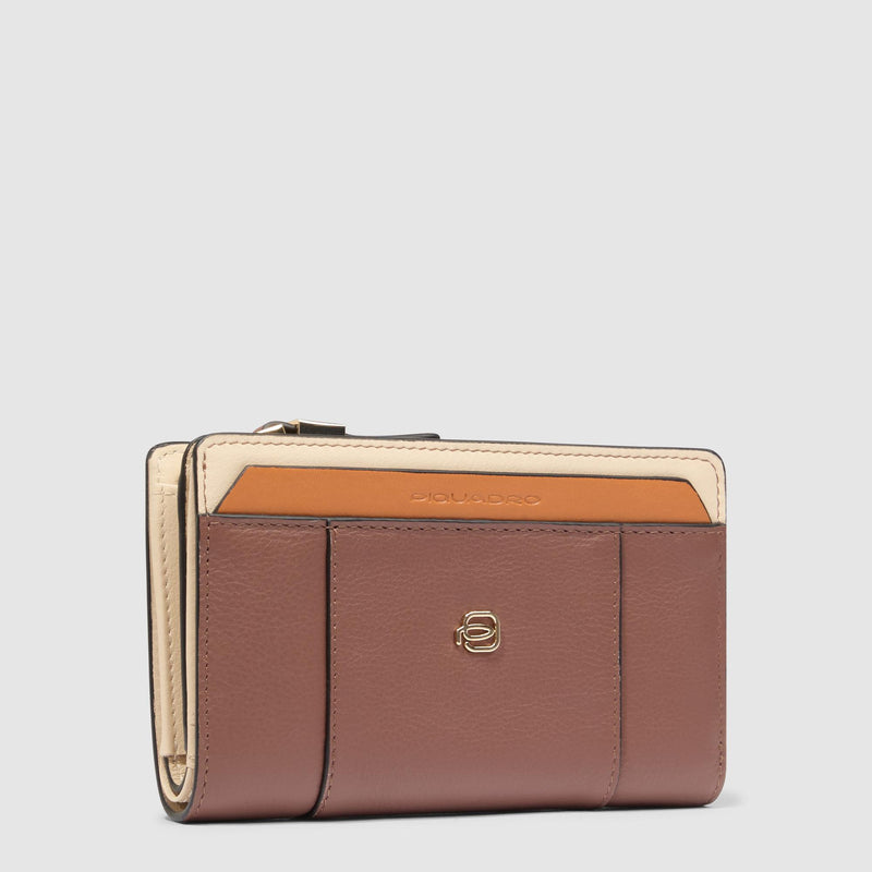 Women’s bifold wallet