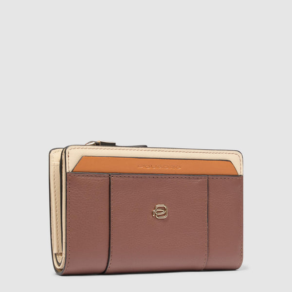 Women’s bifold wallet