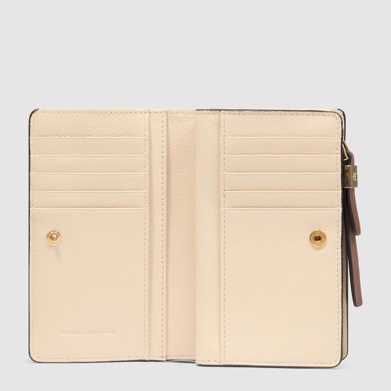 Women’s bifold wallet