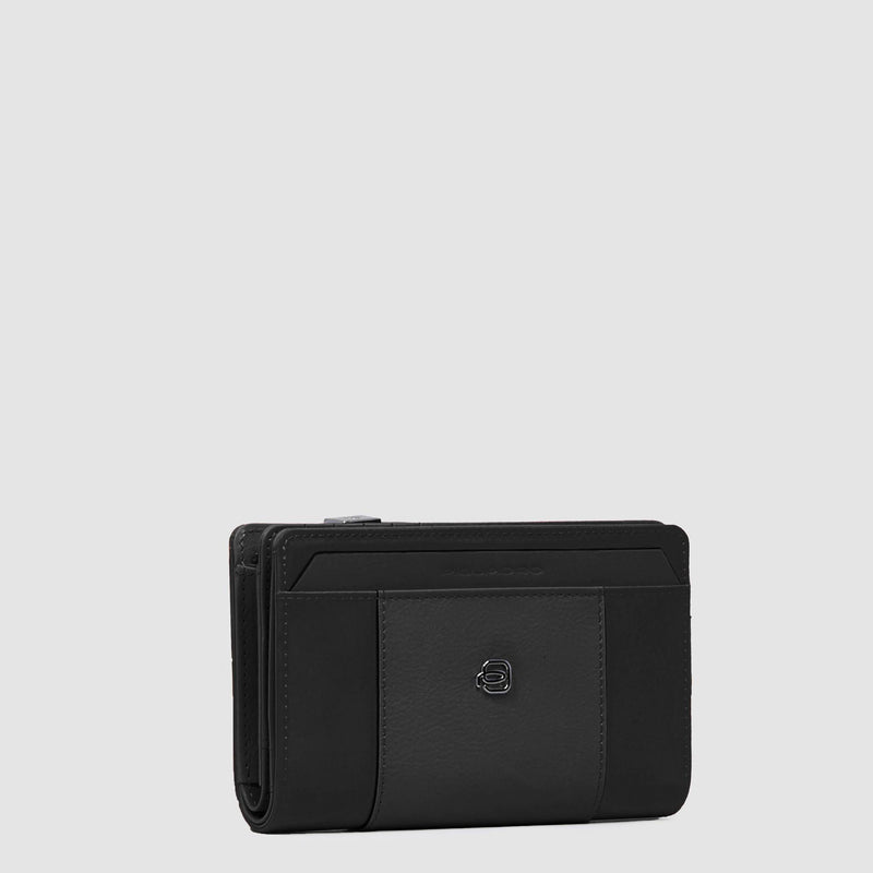 Women’s bifold wallet - 23