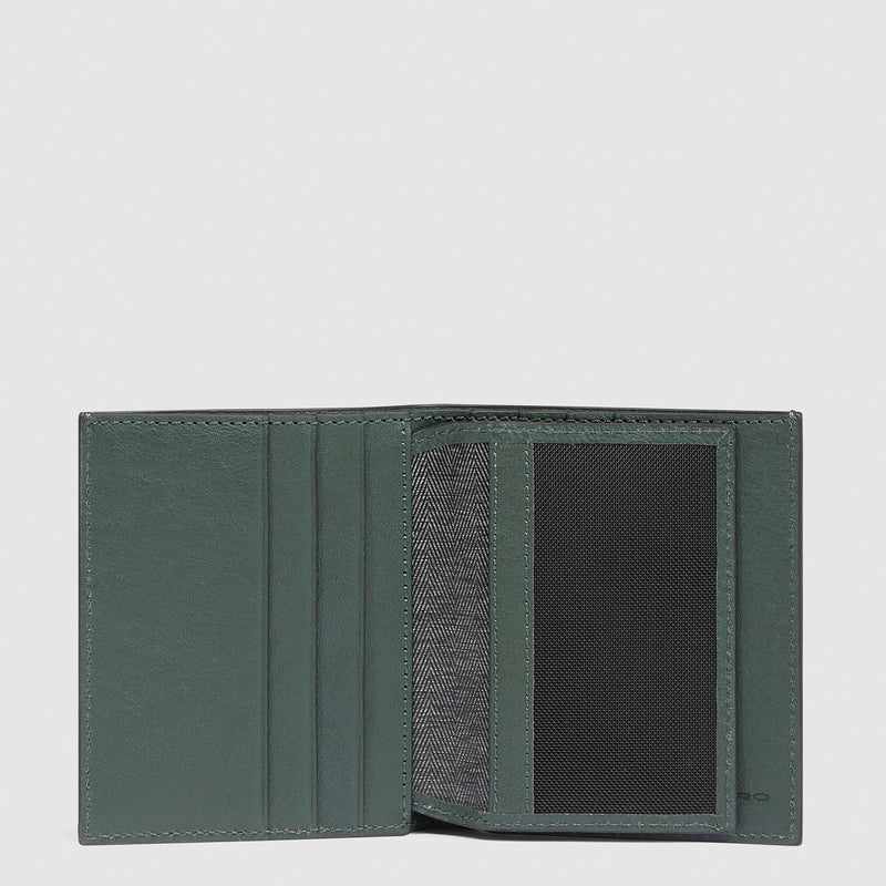 Leather men's credit card pouch