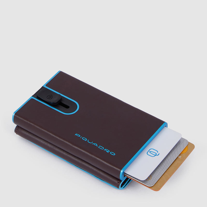 Compact wallet for banknotes and credi cards