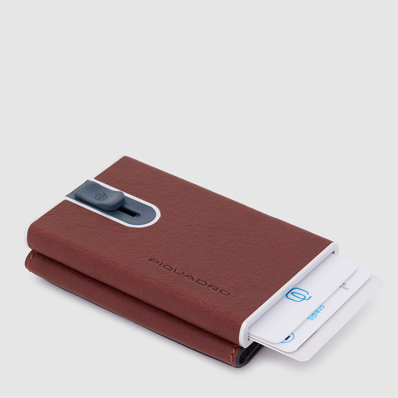 Compact wallet for banknotes and credi cards with