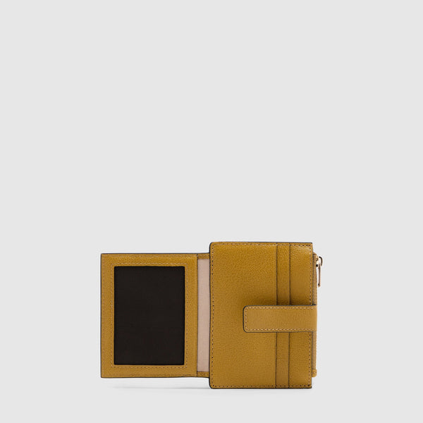 Women's Leather Wallet, 2 Card Slots & RFID Protection - 3