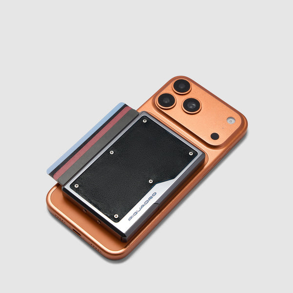 Personalisierbarer MagSafe® Kreditkartenhalter - 3
