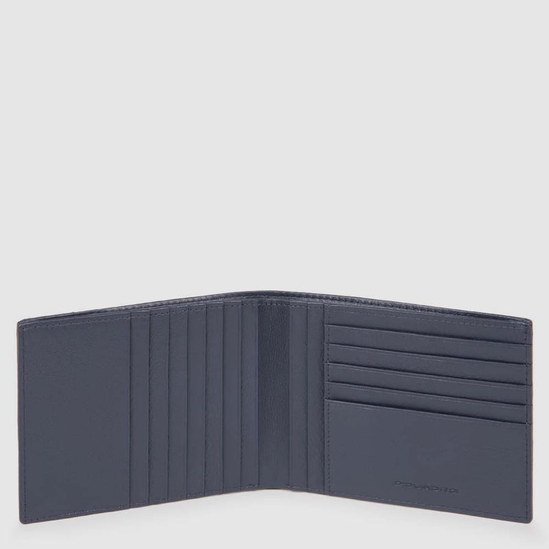 Men’s wallet with twelve credit card slots