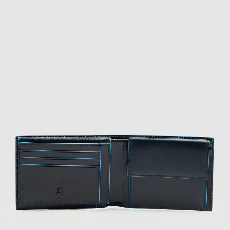 Men’s wallet with flip up ID window