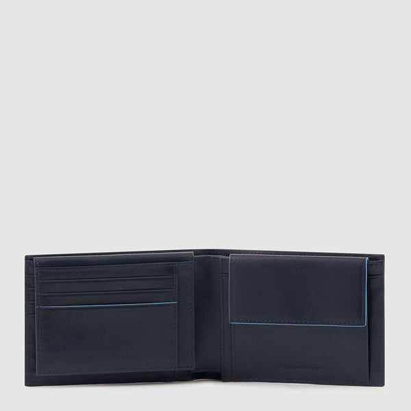 Men’s wallet with flip up ID window