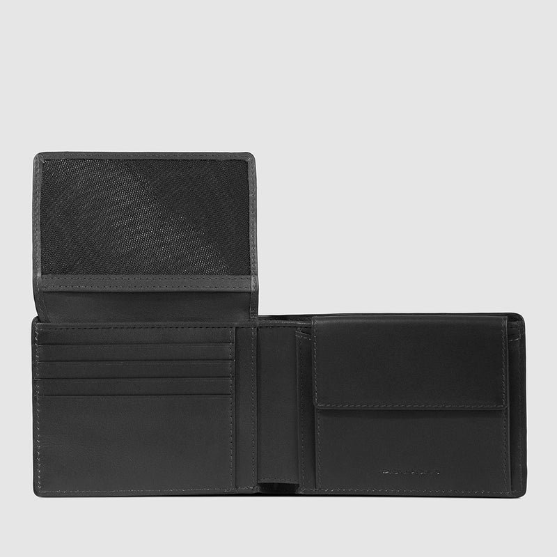 Men’s wallet with flip up ID window