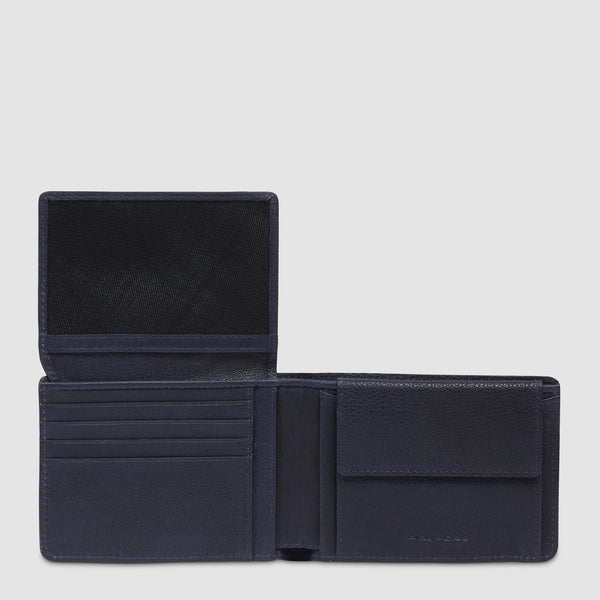 Men’s wallet with flip up ID window