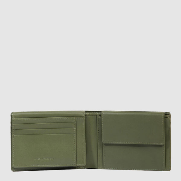 Men’s wallet with flip up ID window