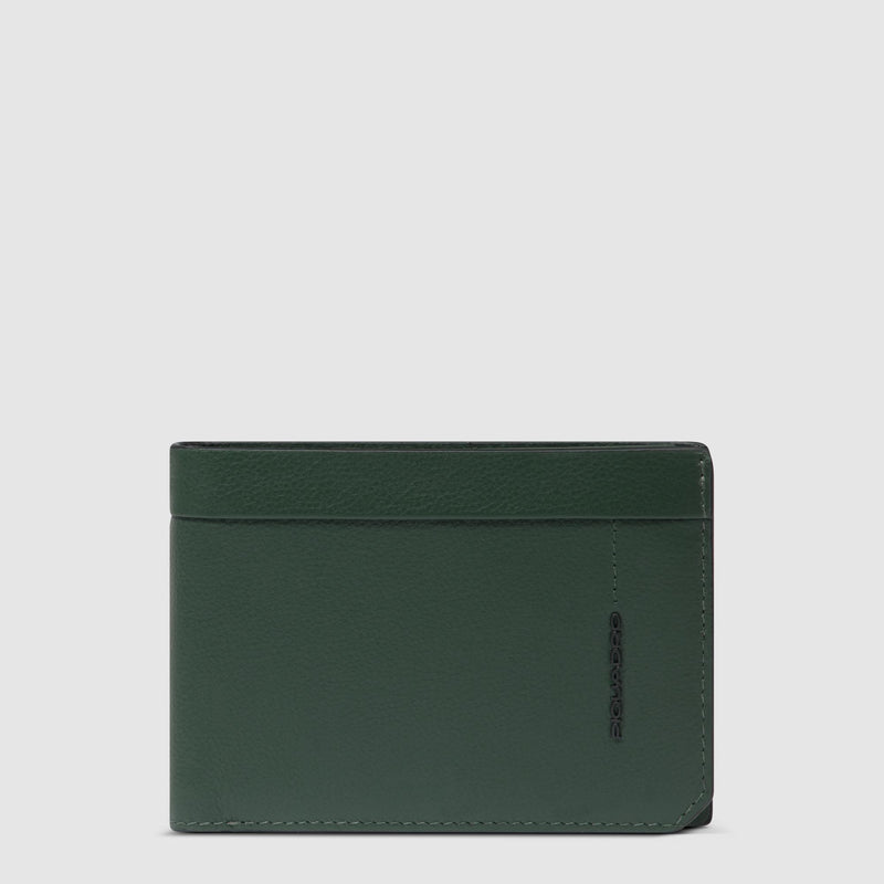 Men’s wallet with flip up ID window