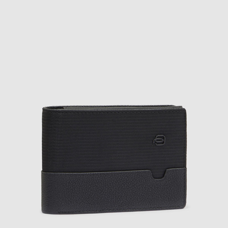 Men’s wallet with flip up ID window