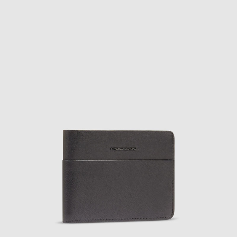 Men’s wallet with coin pocket