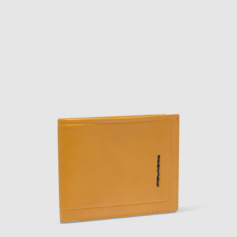 Men’s wallet with coin pocket