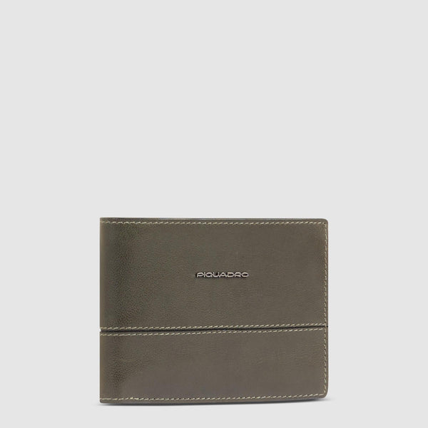 Men’s wallet with coin pocket