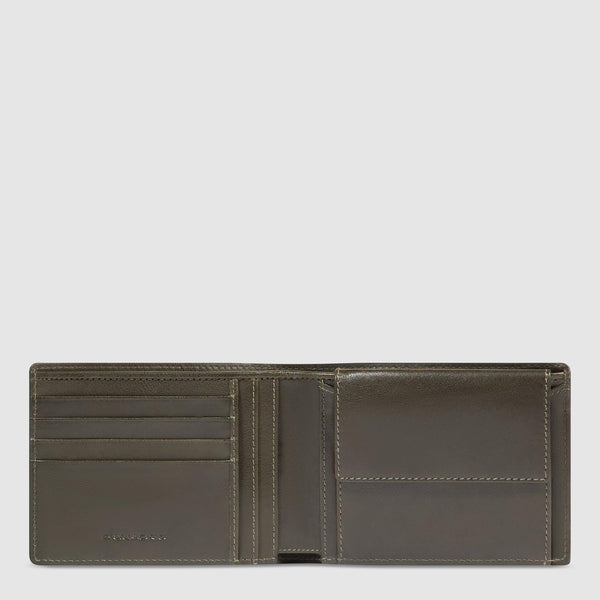 Men’s wallet with coin pocket