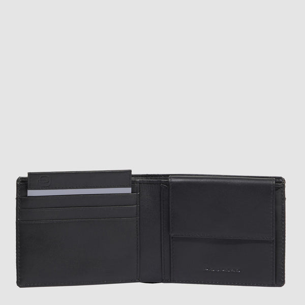 Men’s wallet with coin pocket