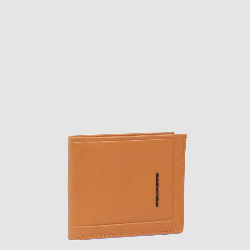 Men’s wallet with coin pocket