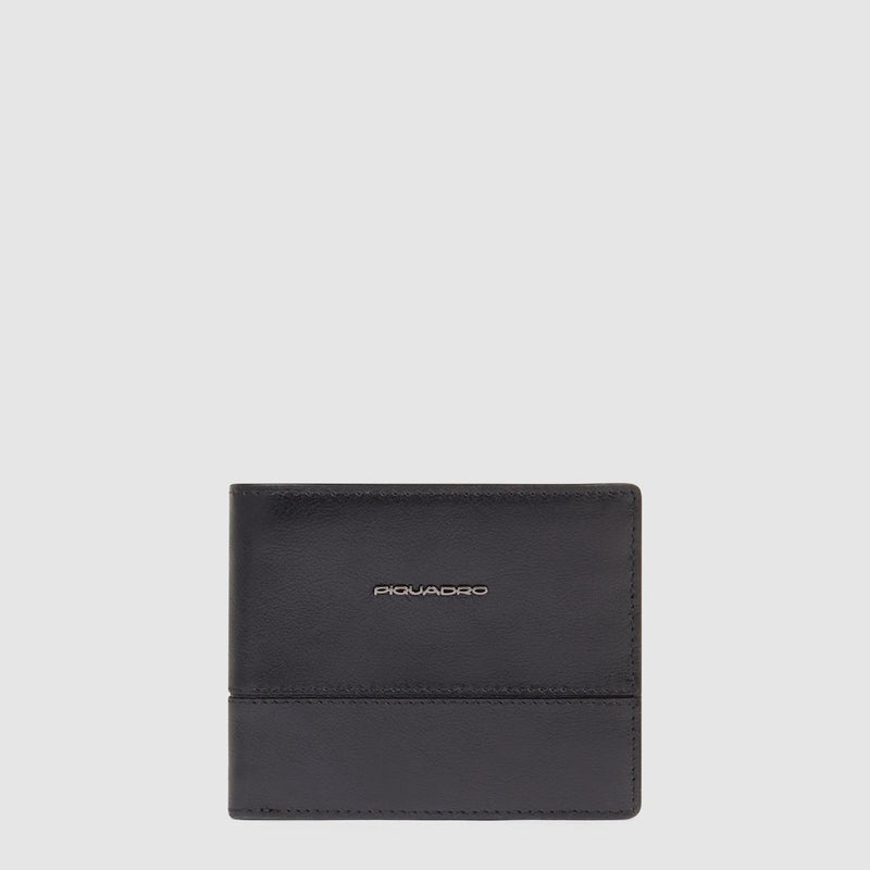 Men’s wallet with coin pocket