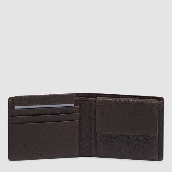 Men’s wallet with coin pocket