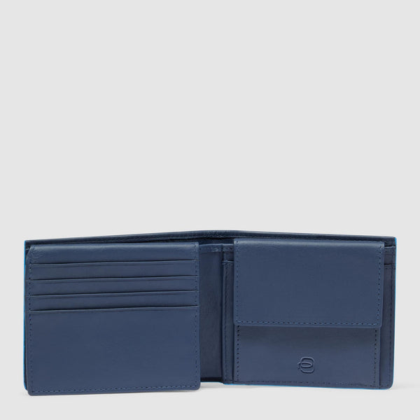 Men’s wallet with flip up ID window