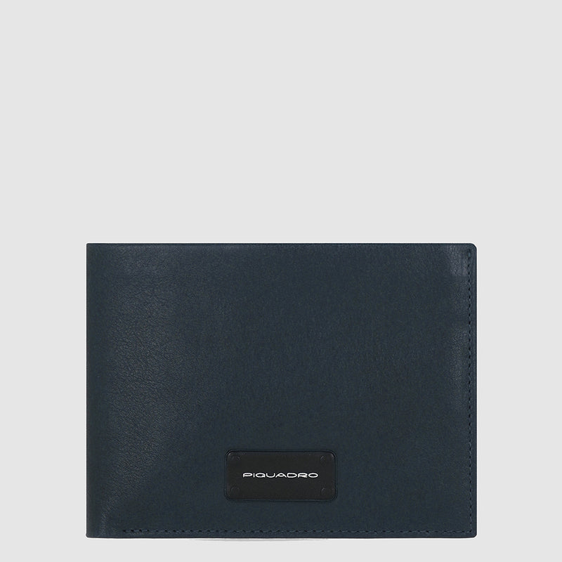 Men’s wallet with zipped coin pocket