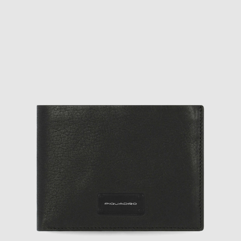 Men’s wallet with zipped coin pocket