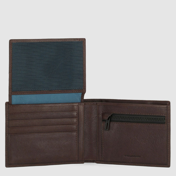 Men’s wallet with zipped coin pocket